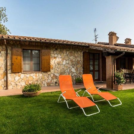 Agriturismo Cantagalli San Quirico dʼOrcia Екстериор снимка