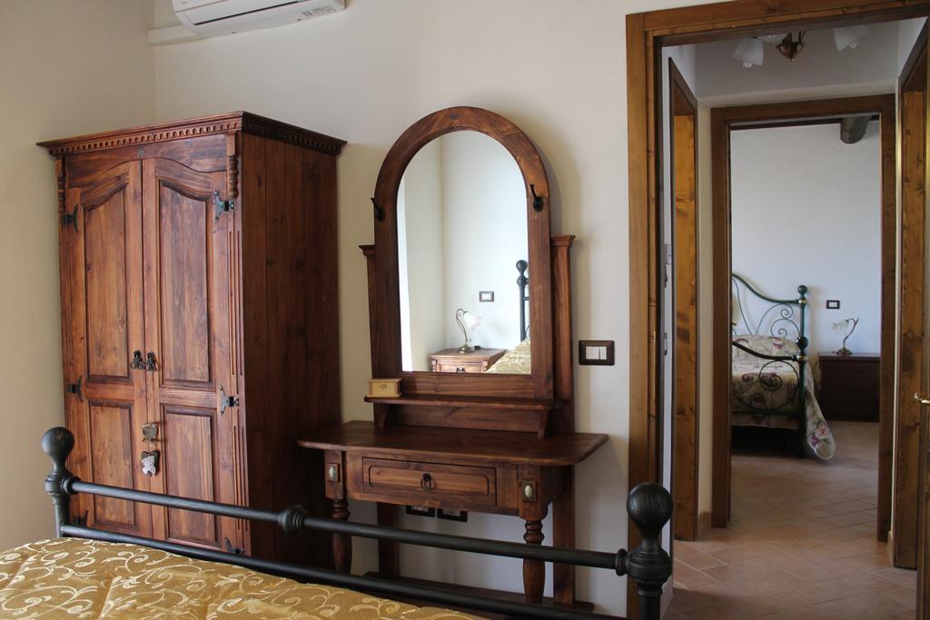 Agriturismo Cantagalli San Quirico dʼOrcia Екстериор снимка
