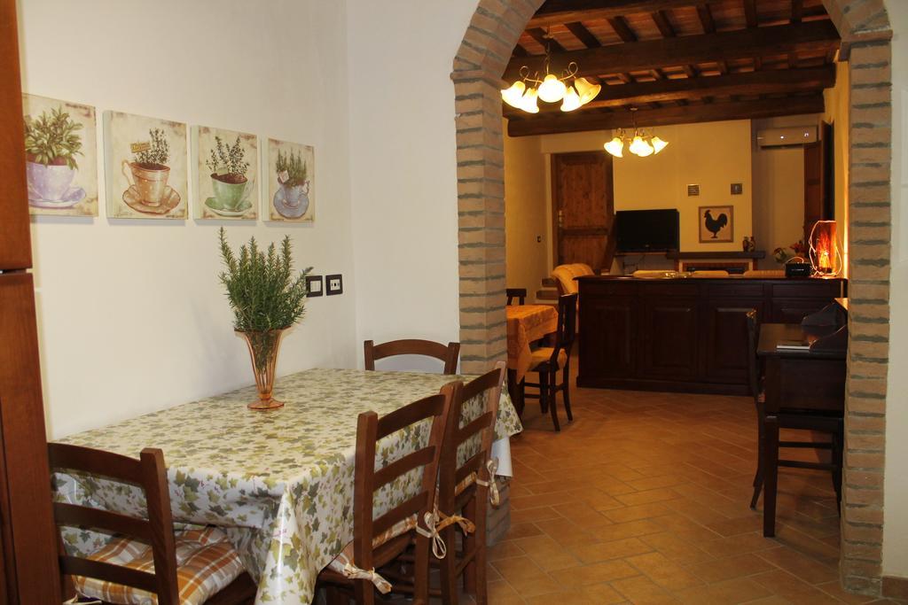 Agriturismo Cantagalli San Quirico dʼOrcia Екстериор снимка