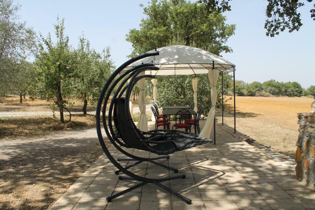 Agriturismo Cantagalli San Quirico dʼOrcia Екстериор снимка